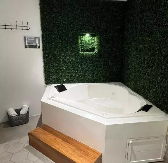 هتل Colibri Eco Lodge