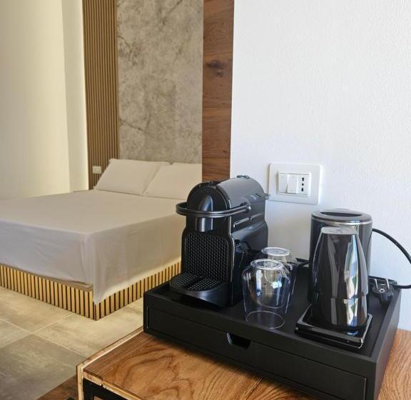 Отель Dada Suites And Sea