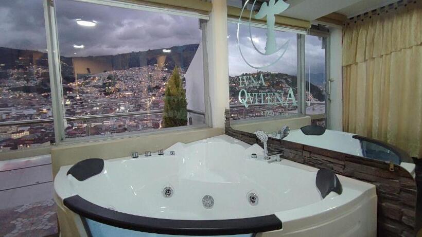 Hotel Luna Quiteña