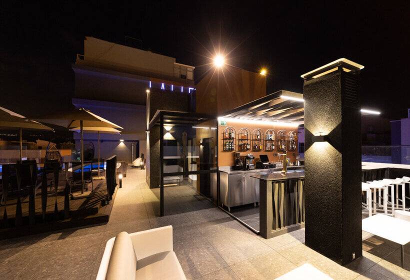 ホテル Puerto De La Luz By Pierre & Vacances