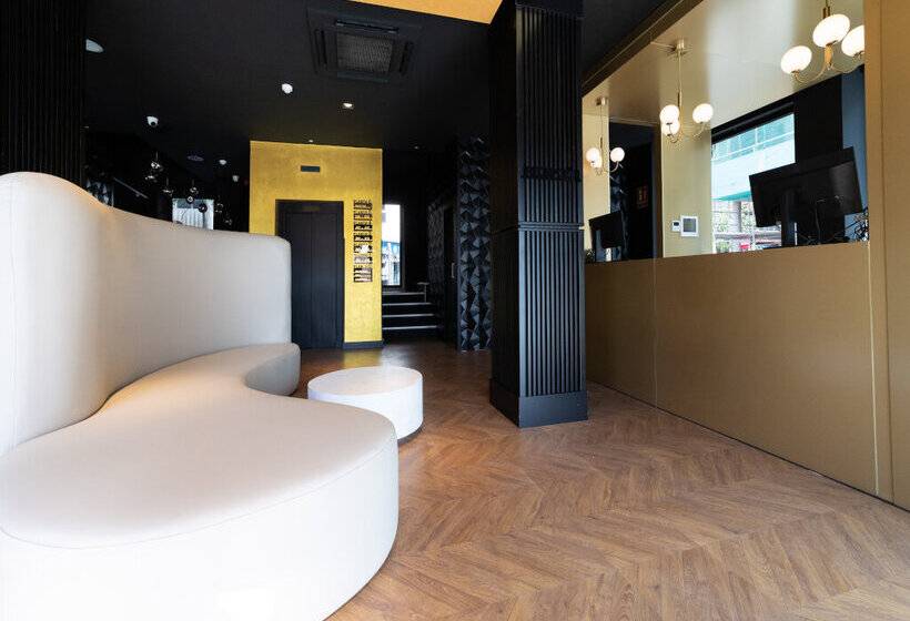 ホテル Puerto De La Luz By Pierre & Vacances