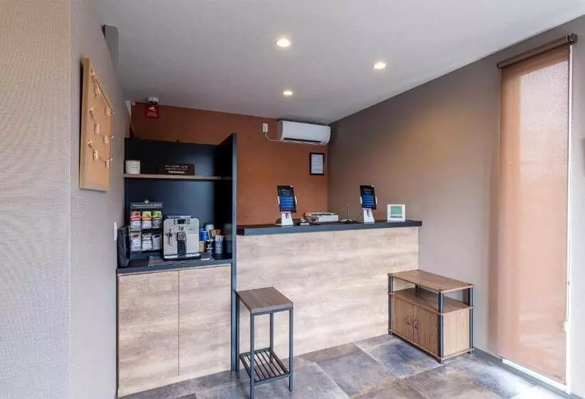 ホテル R9 The Yard Yamanashichuo