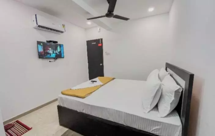 Hotel Yog