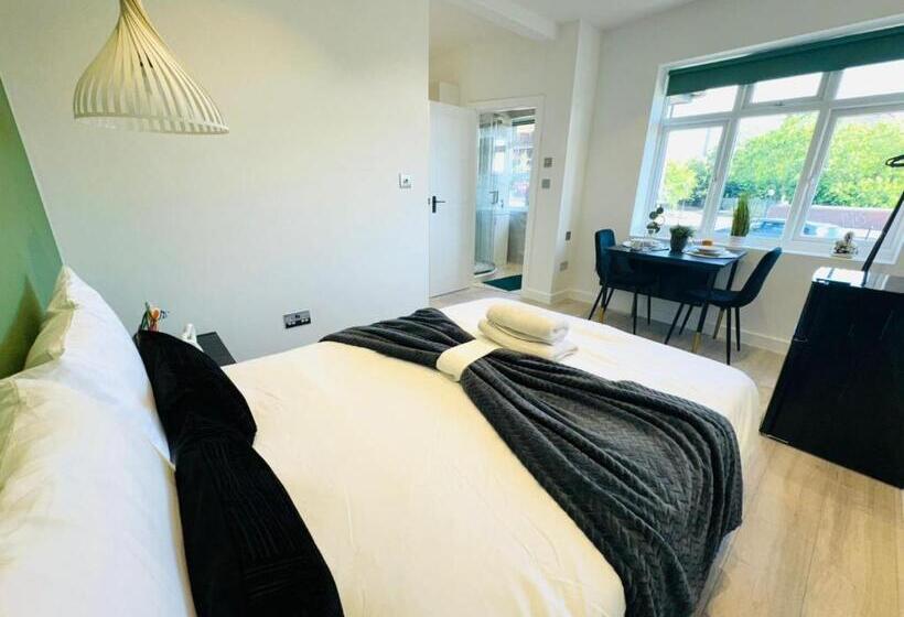 膳宿费 London City Center, High Standard, Super Location