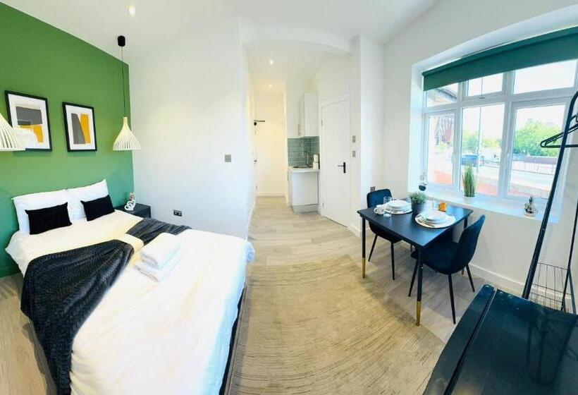 膳宿费 London City Center, High Standard, Super Location