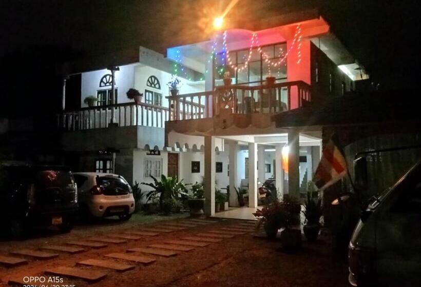 Majatalo Pahan Guest Anuradhapura