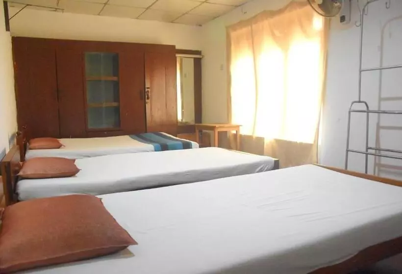 ペンション Pahan Guest Anuradhapura