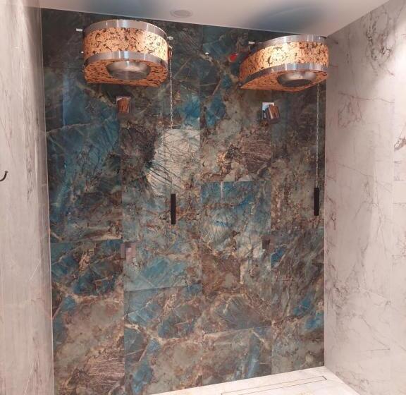 Shanti Resort & Deluxe Spa