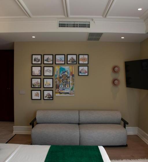 The Collector Hotel Boutique