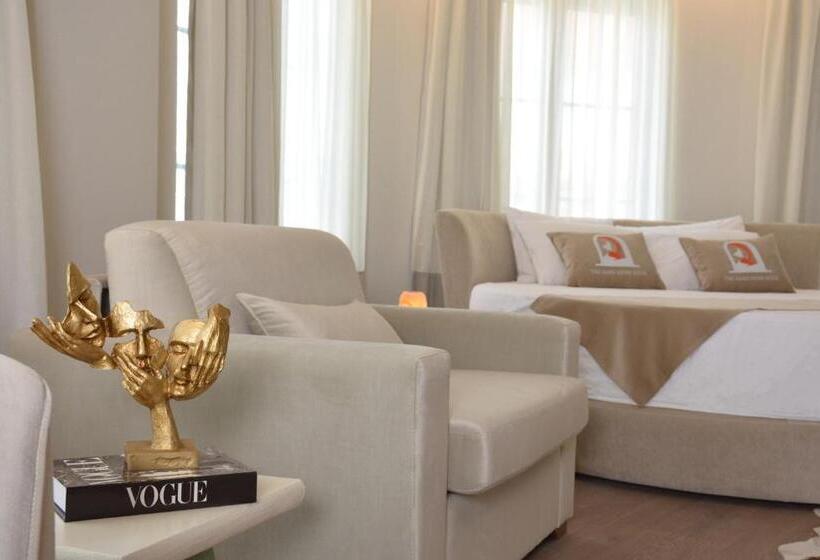 The Collector Hotel Boutique