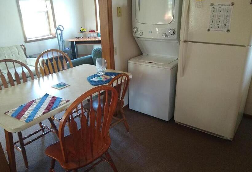 All American Grill B&b Clarion Penn Prime