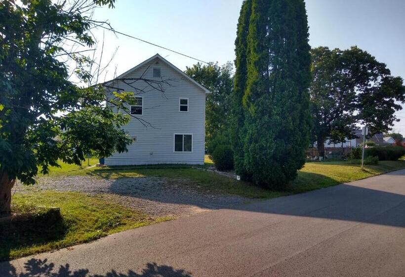 All American Grill B&b Clarion Penn Prime