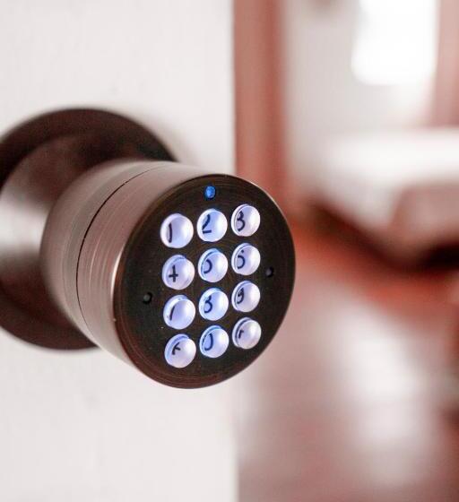 مبيت وإفطار La Caribena Beach House Bocas Del Toro, Isla Colón, Panamá