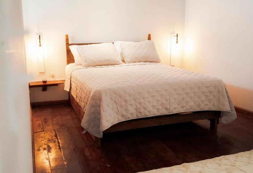 مبيت وإفطار La Caribena Beach House Bocas Del Toro, Isla Colón, Panamá