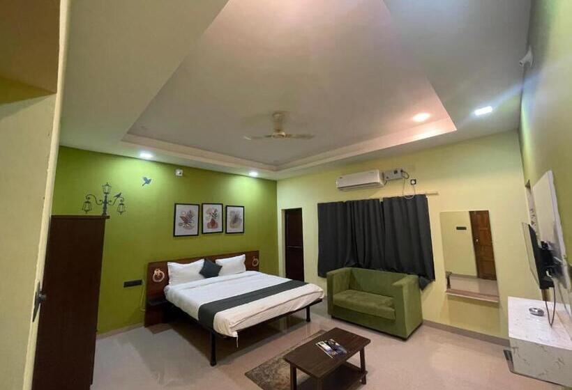 Hotell Emerald Euphoria The Luxury Stay Near Infocity Best Seller