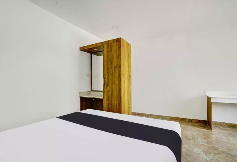 Hotelli Oyo Quilon Residency