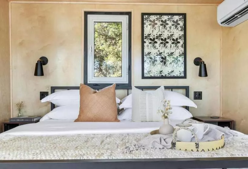 Hotelli Walnut House
