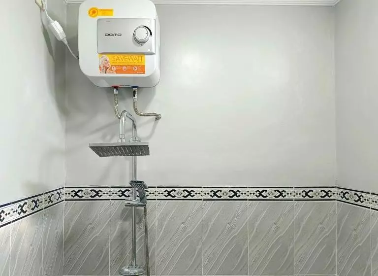 هتل Wisma Mekar Jaya Near Solo Safari Mitra Reddoorz