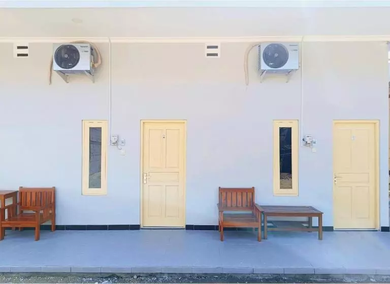 هتل Wisma Mekar Jaya Near Solo Safari Mitra Reddoorz