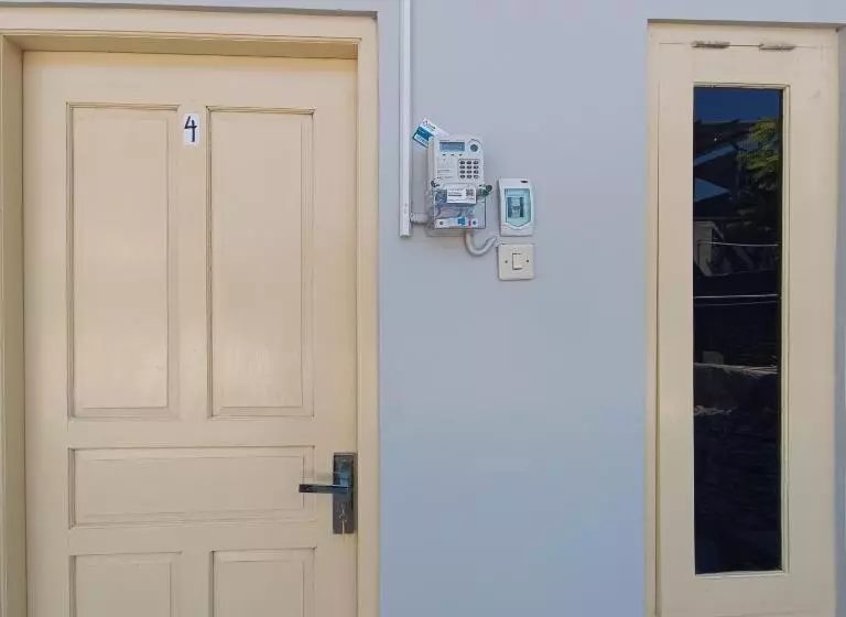 هتل Wisma Mekar Jaya Near Solo Safari Mitra Reddoorz