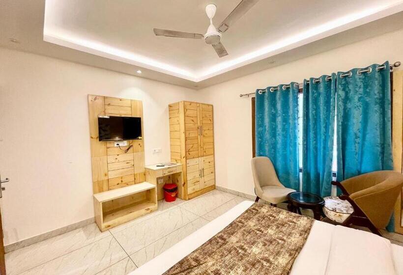 Mountain G ! Mussoorie होटल माउंटेन ஹோட்டல் மலை હોટેલ માઉન્ટેન ਹੋਟਲ ਮਾਊਂਟੇਨ Near Mall Road Hotel Wit