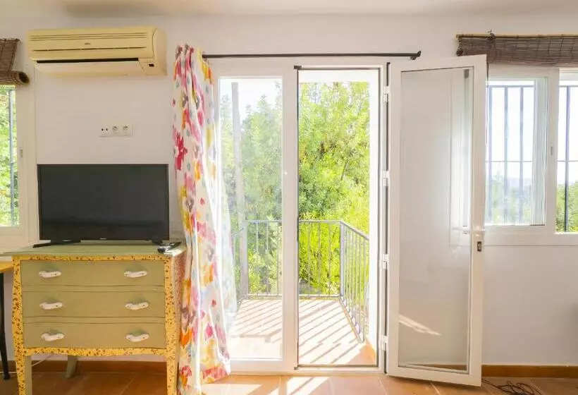 پانسیون Cubo S Kurt Rural Room 1 Garden View