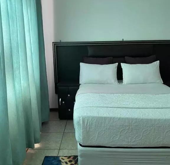 Majatalo Kiara Luxury Accommodation