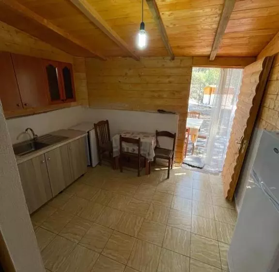 Perla Restorant Divjakë