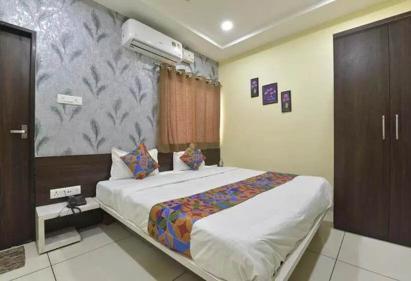 A2 Hotel And Restro