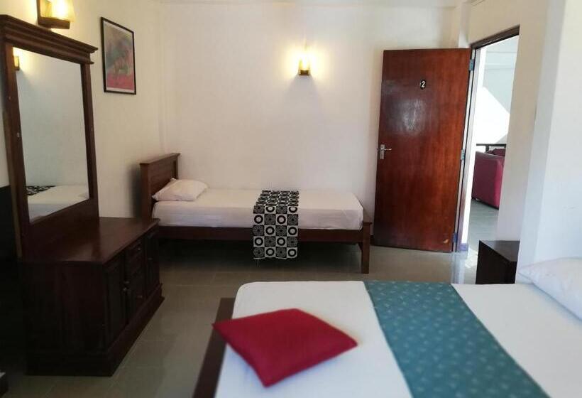 Auberge Hôtelière Holiday Inn Chill Place