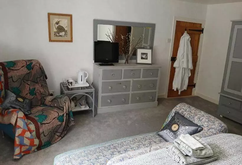 Aamiaismajoitus (B&B) Gospatric House