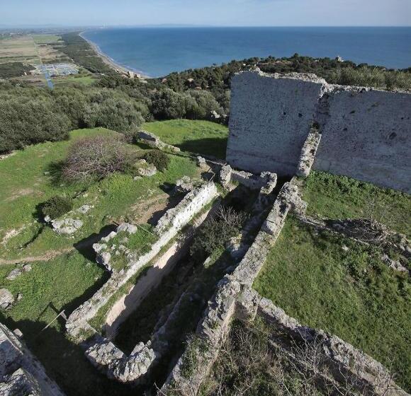 تختخواب و صبحانه La Domus Di Cosa