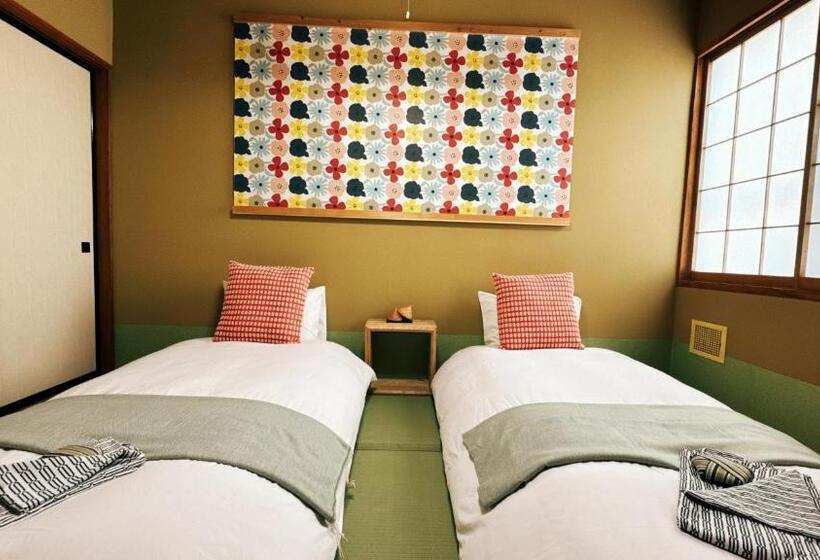 בית מלון כפרי Juniya Myoko