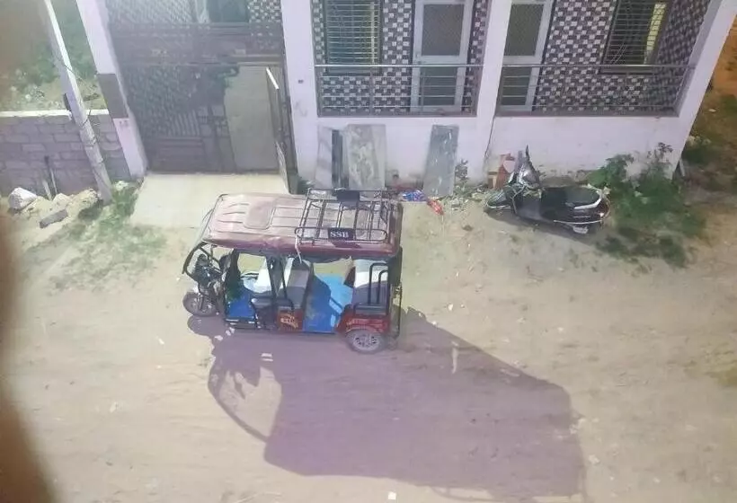 Hotelli Maa Bhagwati Khatu Shyam Ji Sikar
