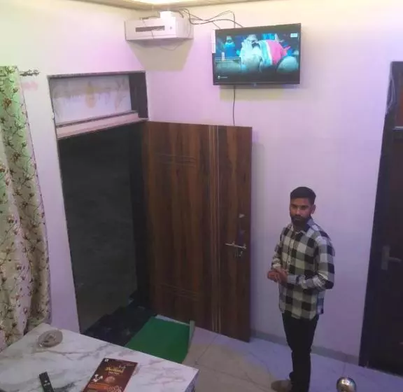 Hotelli Maa Bhagwati Khatu Shyam Ji Sikar