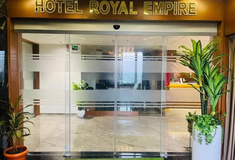 Hotelli Royal Empire