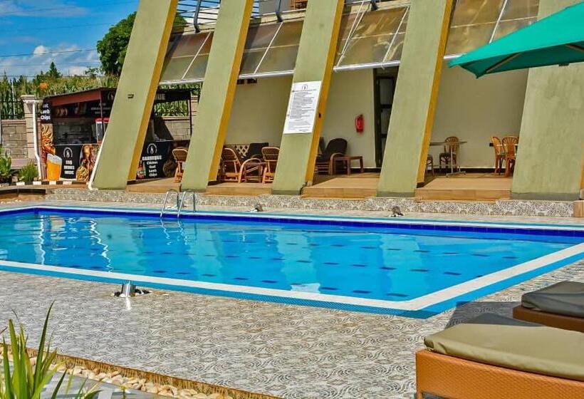 هتل Sierra Caves Resort Ltd