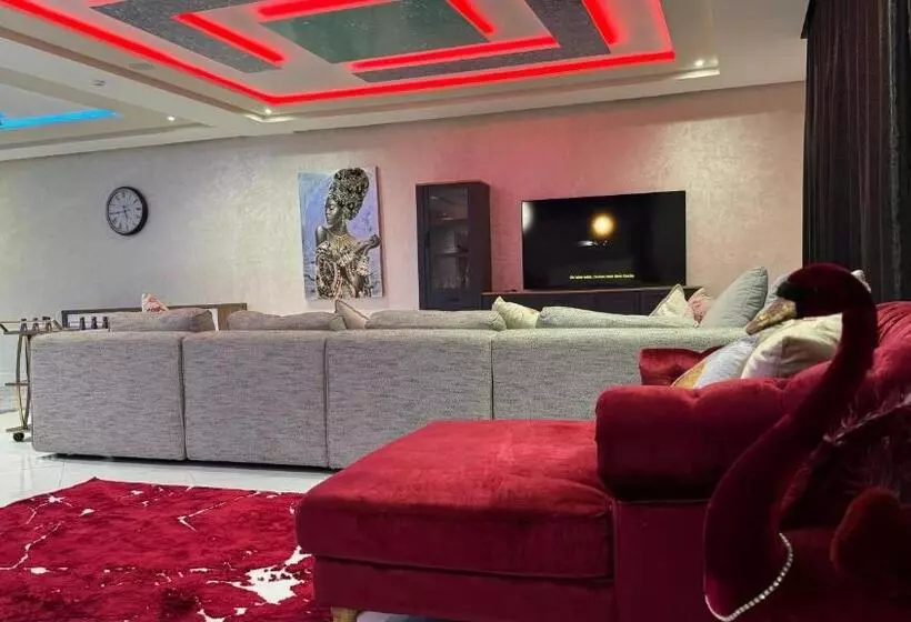 Hotelli Ziaida Palace & Spa