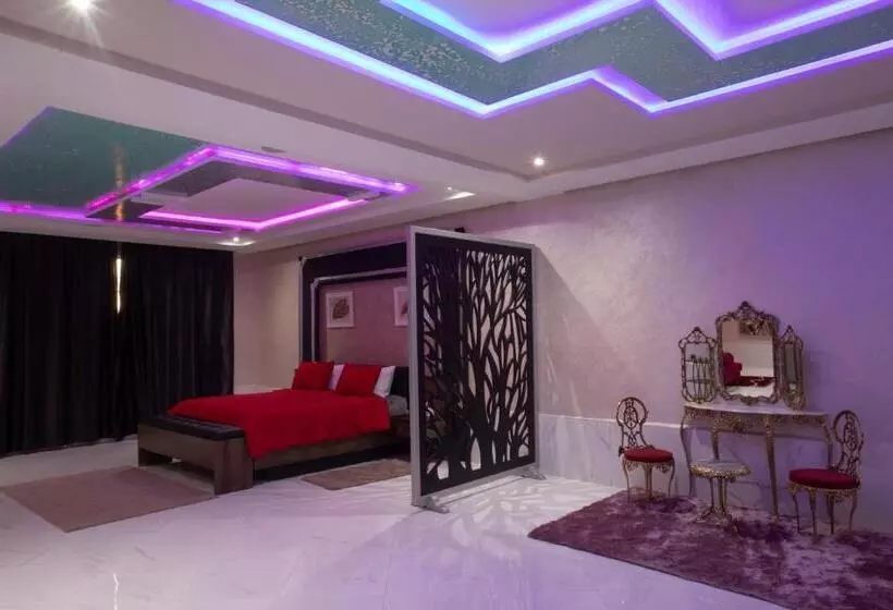 Hotelli Ziaida Palace & Spa