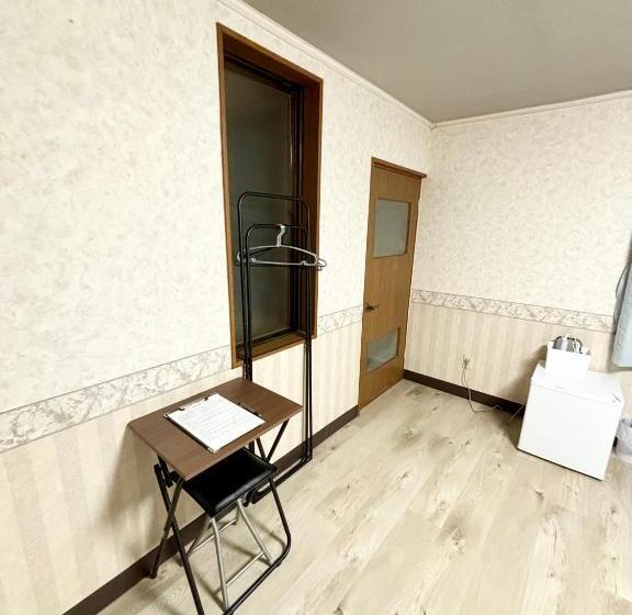 Pension (Hôtel basse catégorie) まち宿門