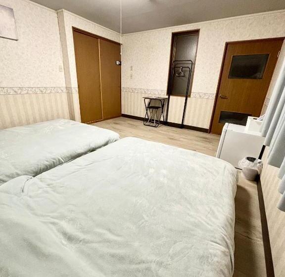 Pension (Hôtel basse catégorie) まち宿門