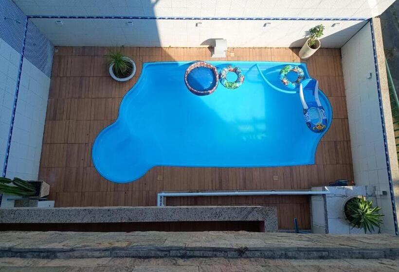 Pension (Hôtel basse catégorie) Hospedagem Com Espaço Para Festa