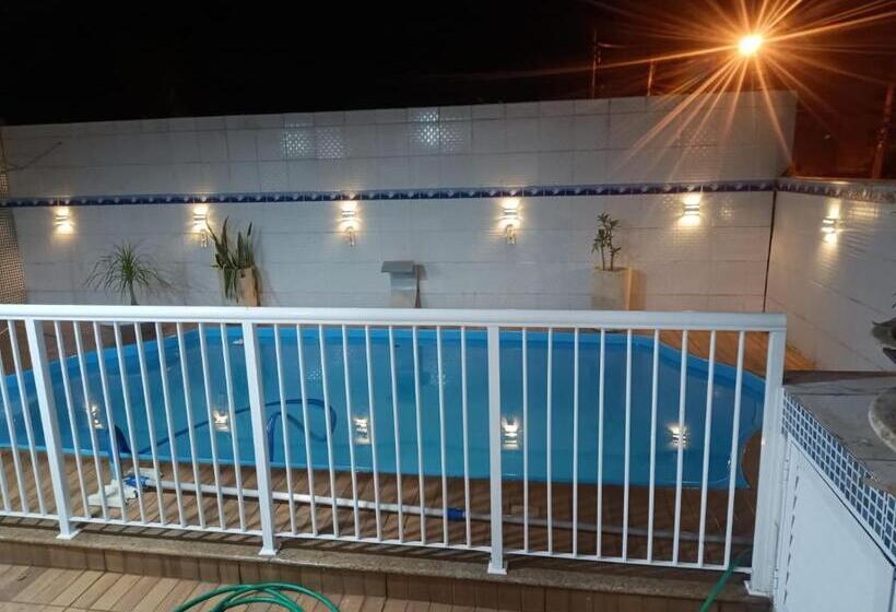 Pensão Hospedagem Com Espaço Para Festa