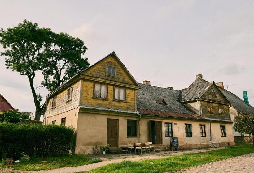 پانسیون Kurte