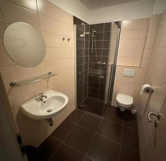 Majatalo Penzion A Restaurace U Knoppa