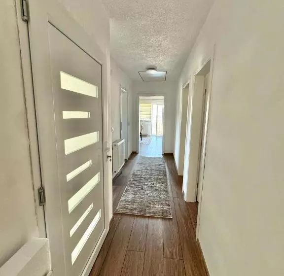 پانسیون Room Ejna 1