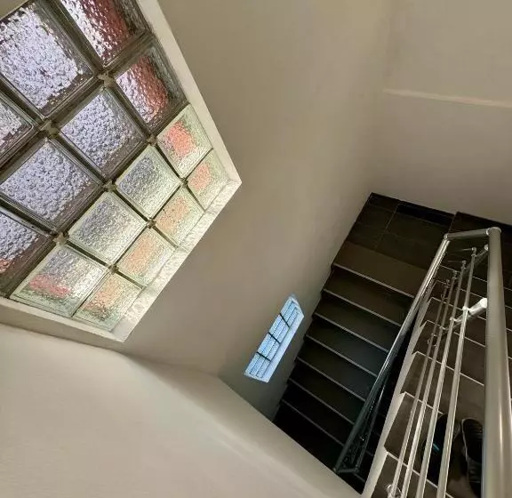 پانسیون Room Ejna 1