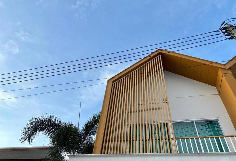 بنسيون Yipso Residency