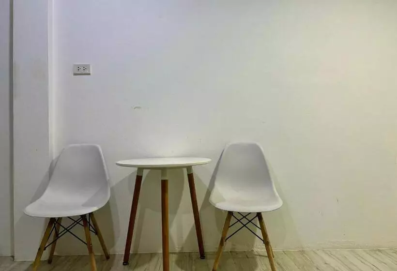 Majatalo Yipso Residency