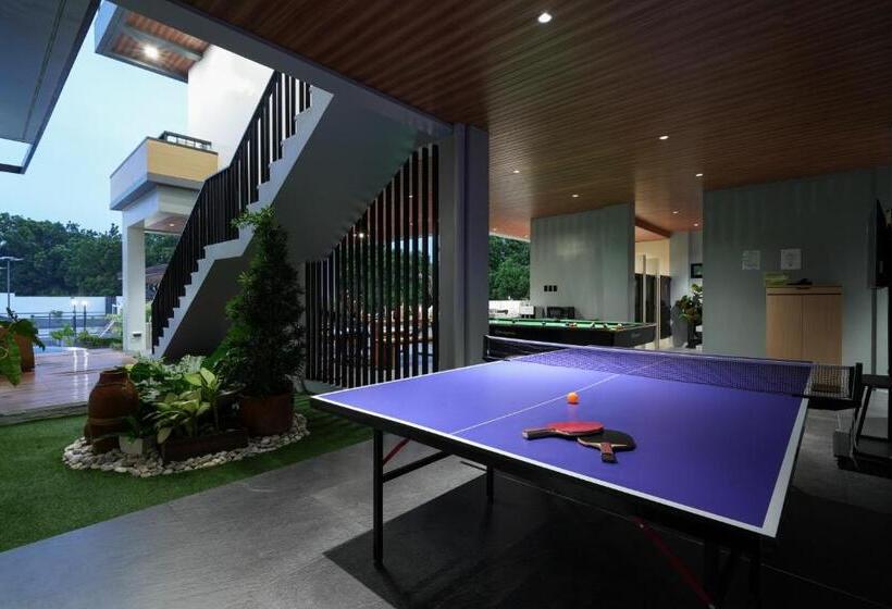 منتجع Damienerose Garden Villa